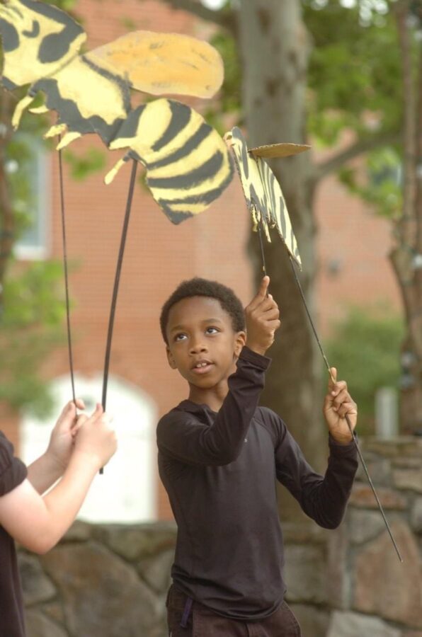 Yellow Jacket cardboard stick puppets puppeteer Tarin Pipkins 123 Puppetry bees for Hillsborough Performance
