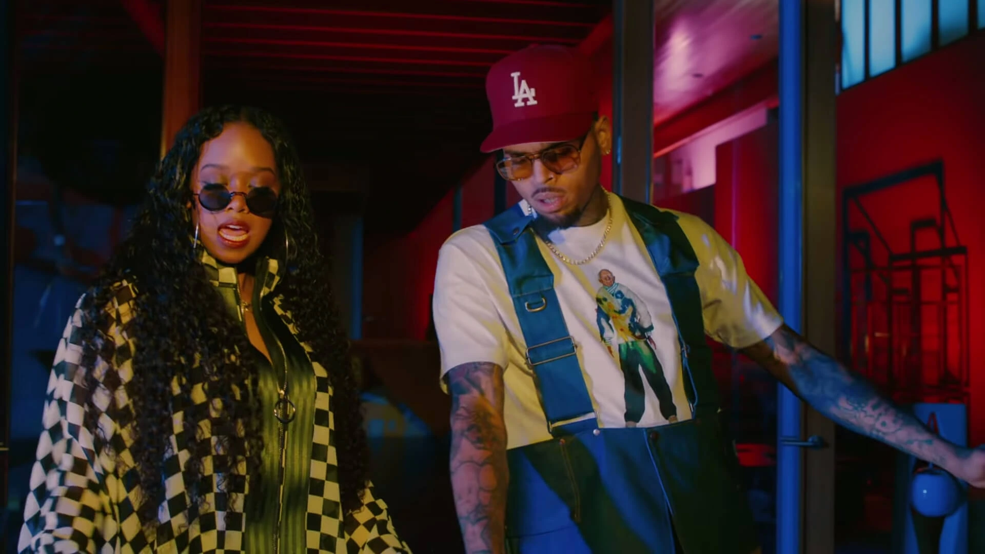 H.E.R. with Chris Brown in Come Through Official Video 