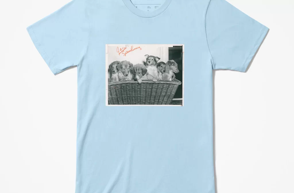 This limited edition T-shirt is part of the first capsule collection of The Verso Project, an archival storytelling initiative from The New York Times Store that highlights rarely seen images from The Times’s archives. The shirt front features a highly detailed reproduction of a raw, unedited Times photo. The back of the shirt shows the reverse side of the print, also known as the verso, mirroring the physical photograph and telling the story of its usage through hasty annotations and glued on newspaper clippings.