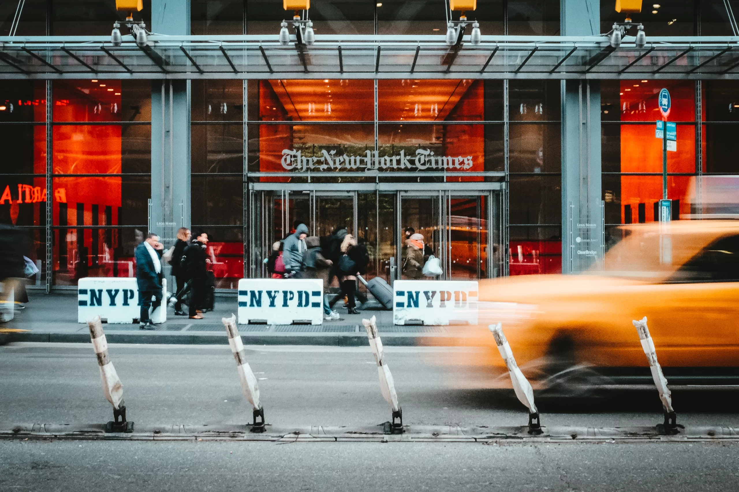 New York Times Building, New York, États-Unis Published on March 5, 2019 Free to use under the Unsplash License The iconic New York Times Building
