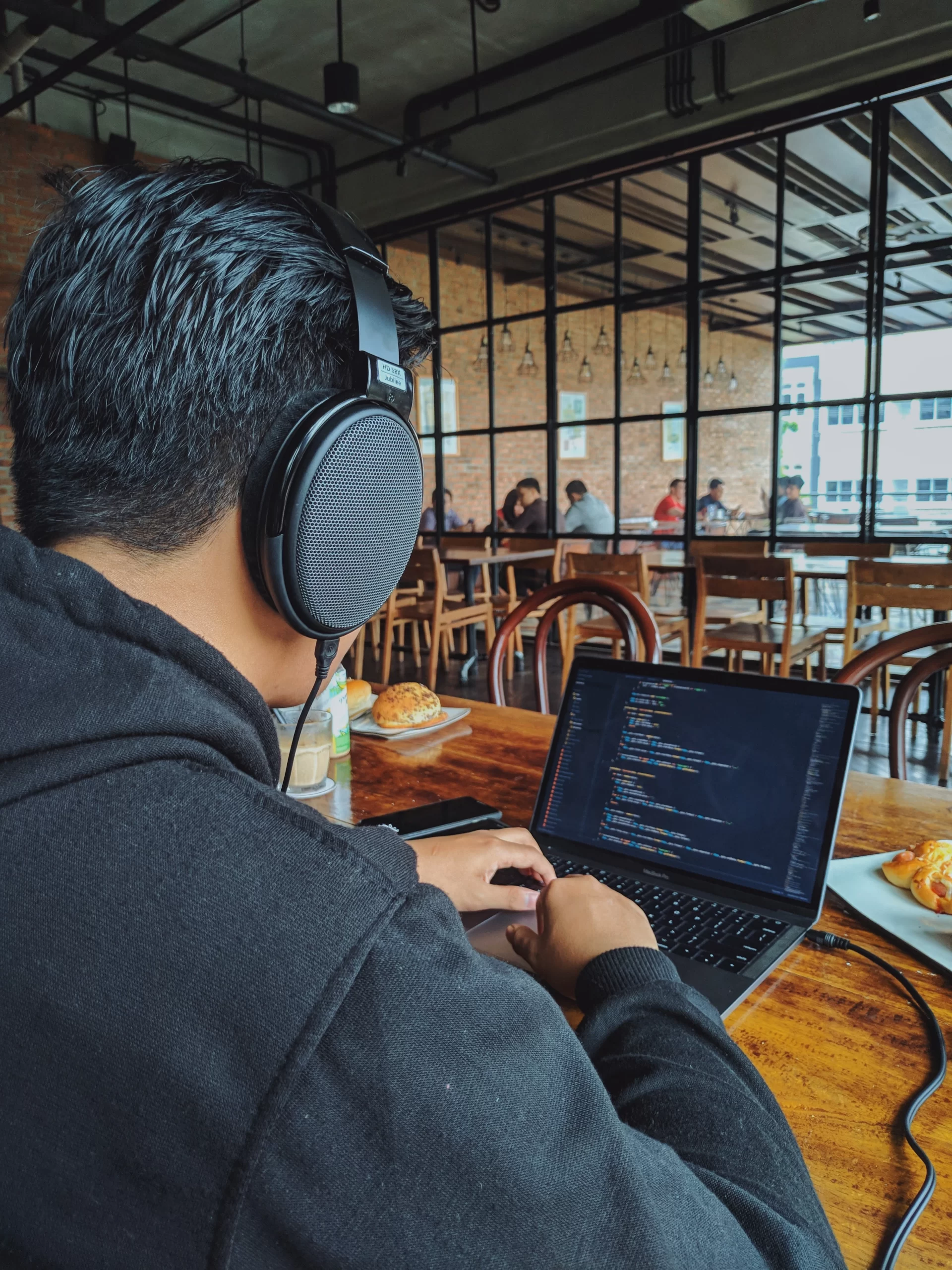 Published on March 2, 2019<br />
asus, ASUS_X00QD<br />
Free to use under the Unsplash License<br />
This is me while working from a cafe, wearing the Massdrop x Sennheiser HD 58X