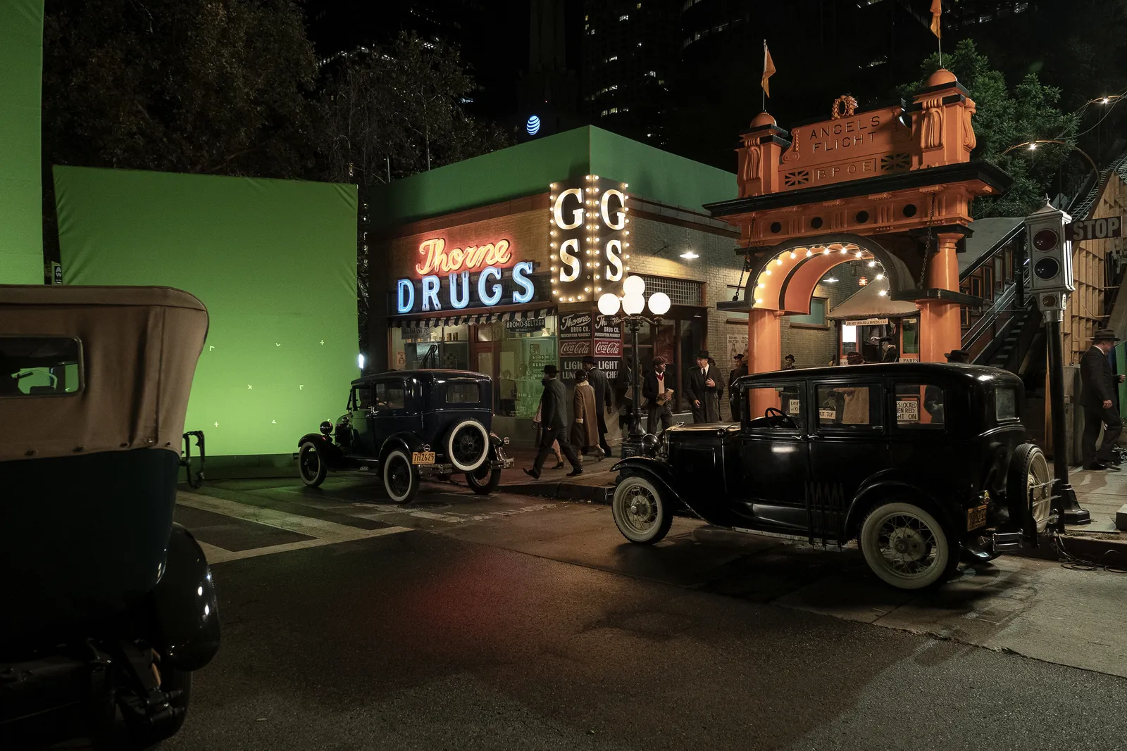 The designers recreated a townscape of the Angels Flight via a green screen and special effects. Perry Mason HBO series 2020