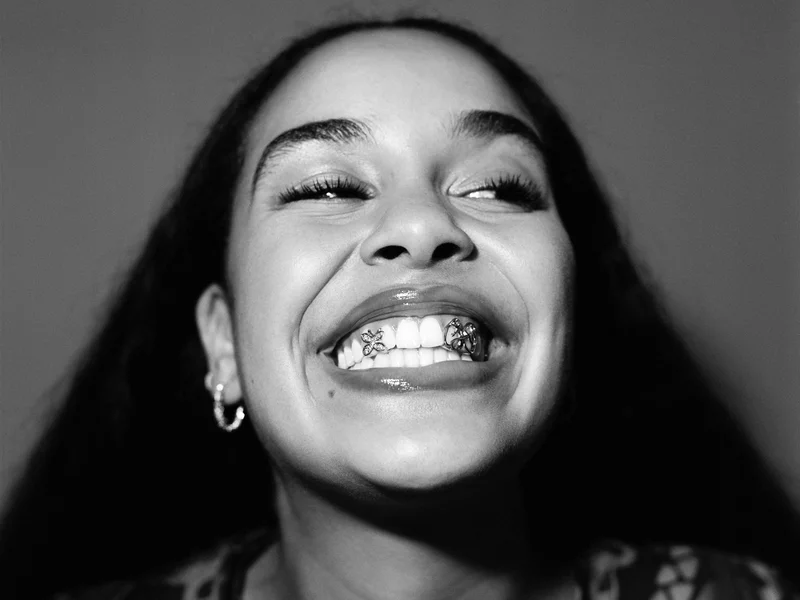 Jorja Smith's long-awaited sophomore full-length, Falling or Flying, tops our shortlist for the best albums out this week.<br />
Mike Excell/Courtesy of the artists